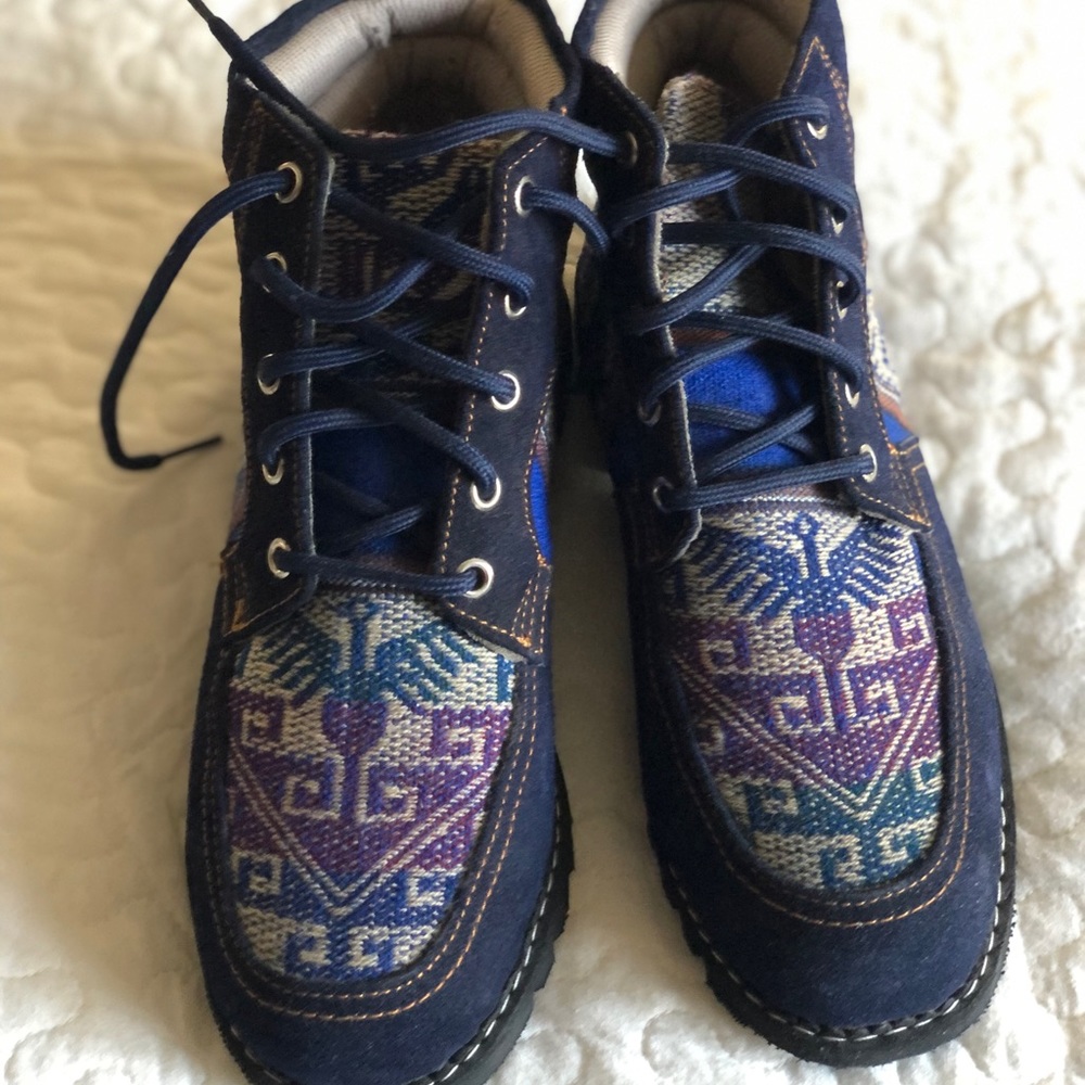 Peruvian Hiking Boots